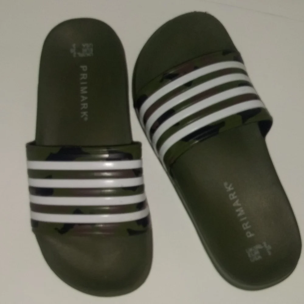 Primark Boys Olive green and white Striped Slides